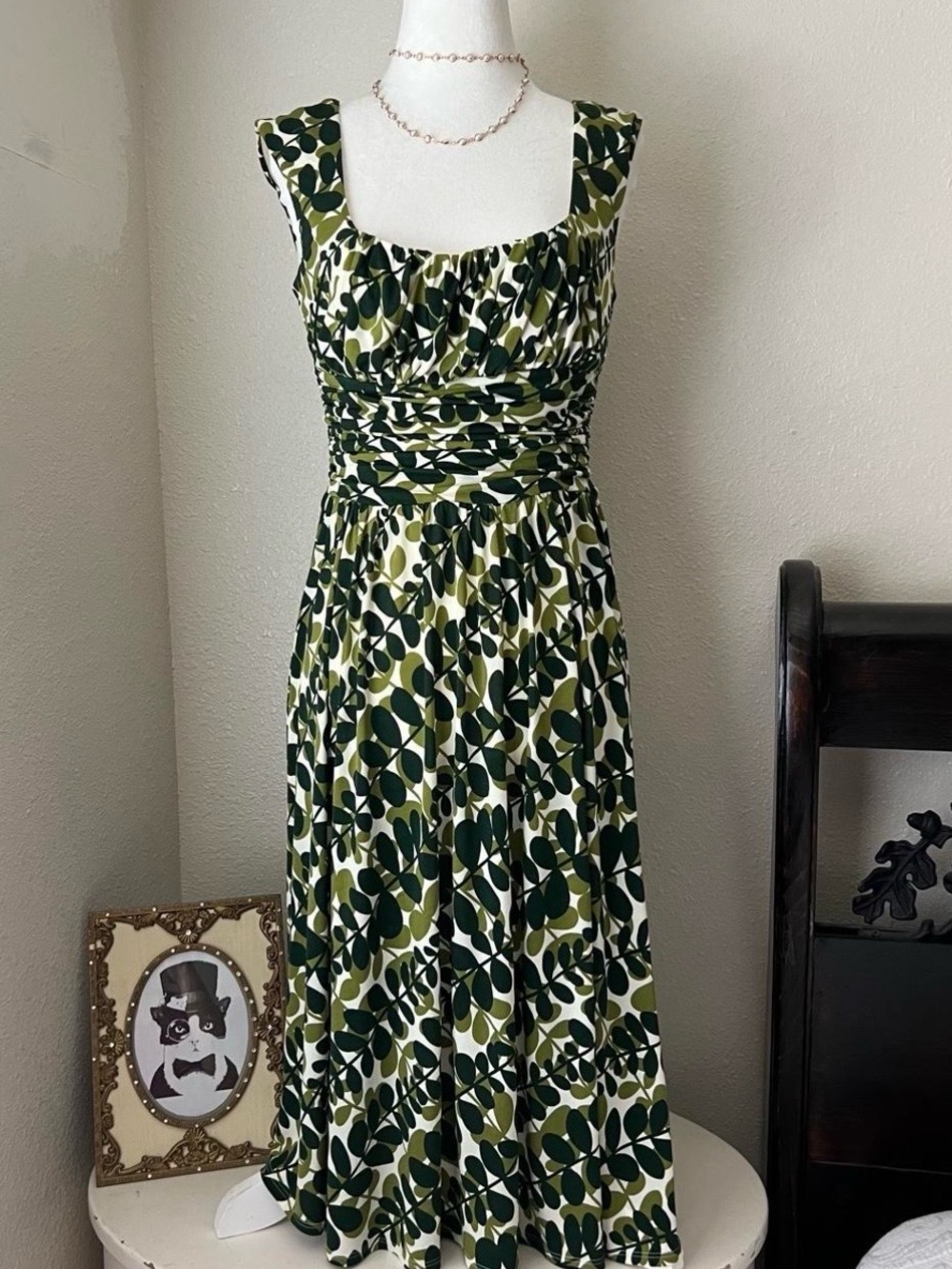 Maggy London Size 8 Summer Dress